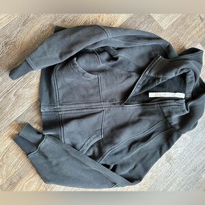 Lululemon scuba jacket XS/S